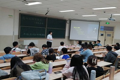 泉心泉益考研交流分享會助力信息學院學子圓夢研途